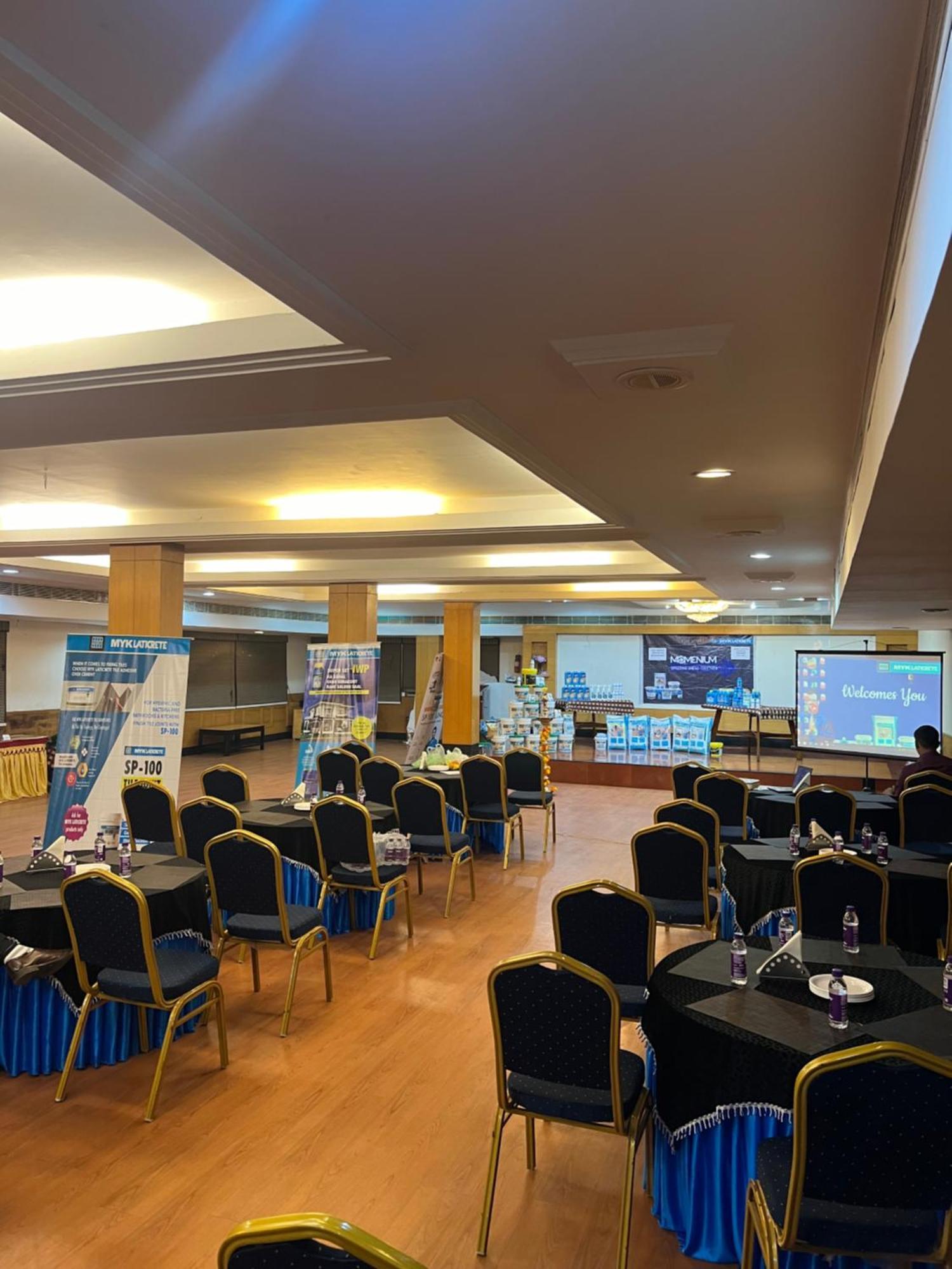 Srikakulam Varada Nagavali Hotel מראה חיצוני תמונה
