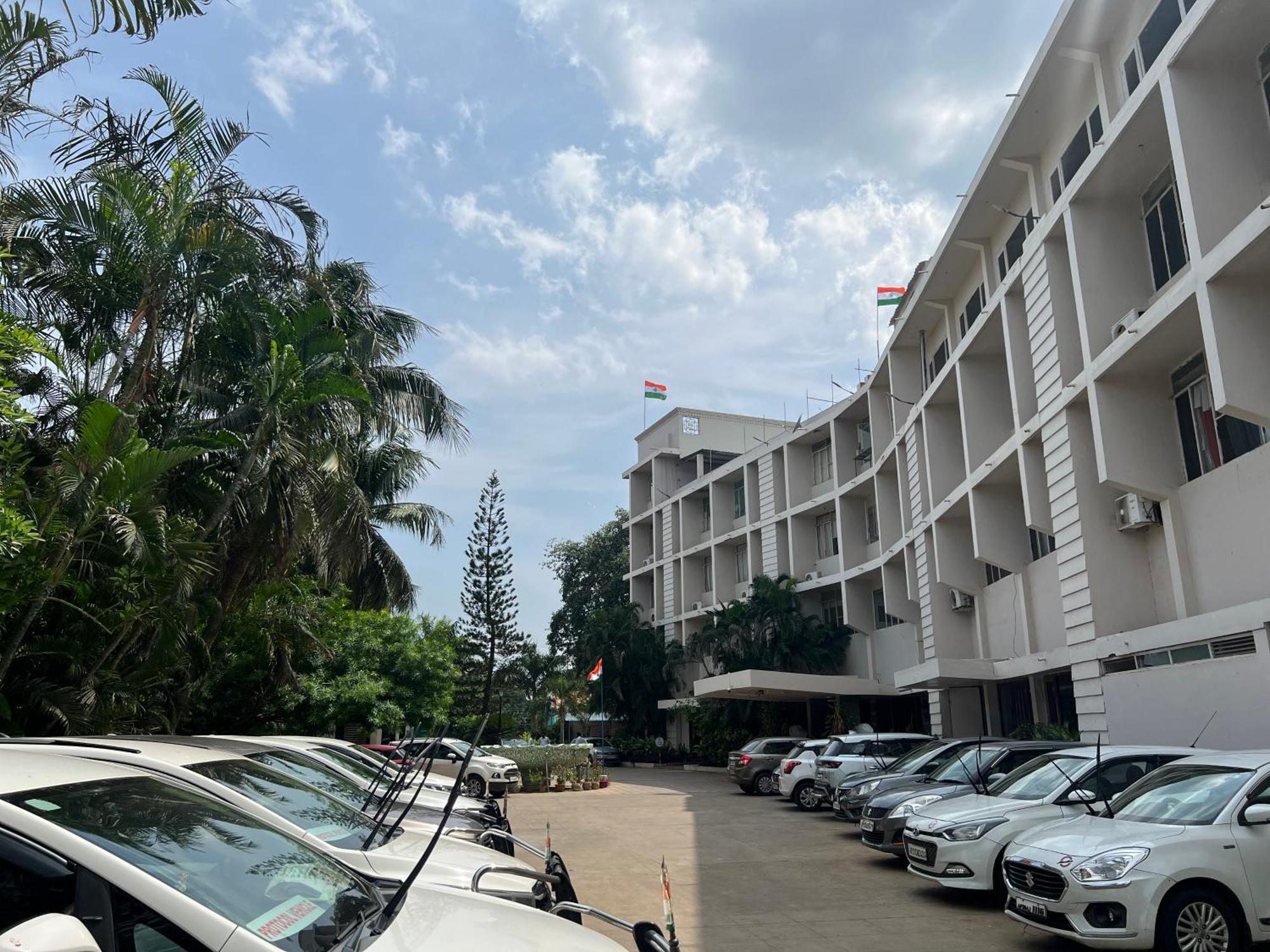 Srikakulam Varada Nagavali Hotel מראה חיצוני תמונה
